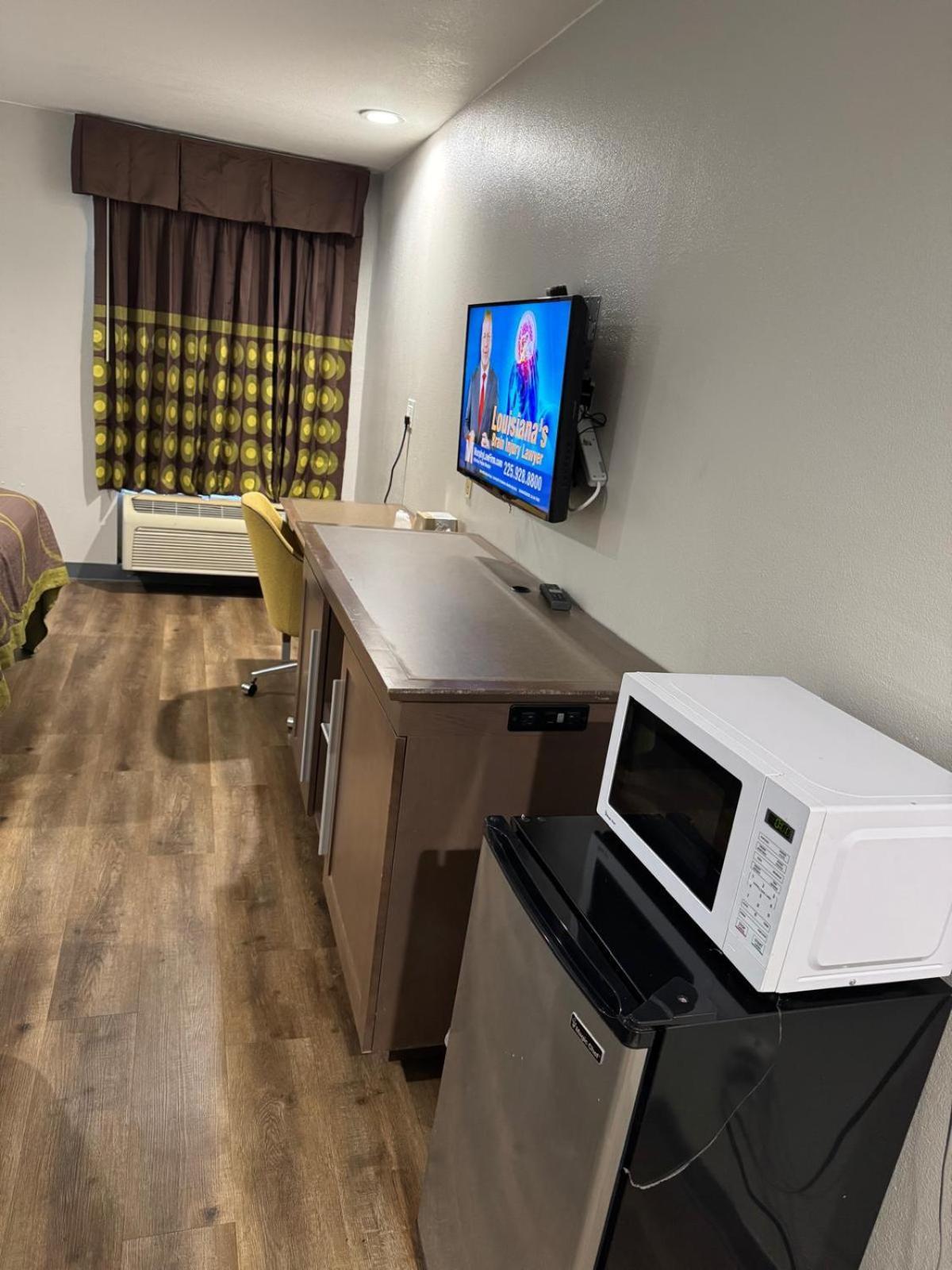 Executive Inn Baker Extérieur photo